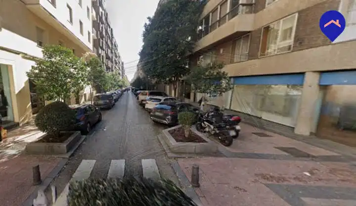 Vista exterior de Oficina en venda en Madrid amb Calefacció i Internet