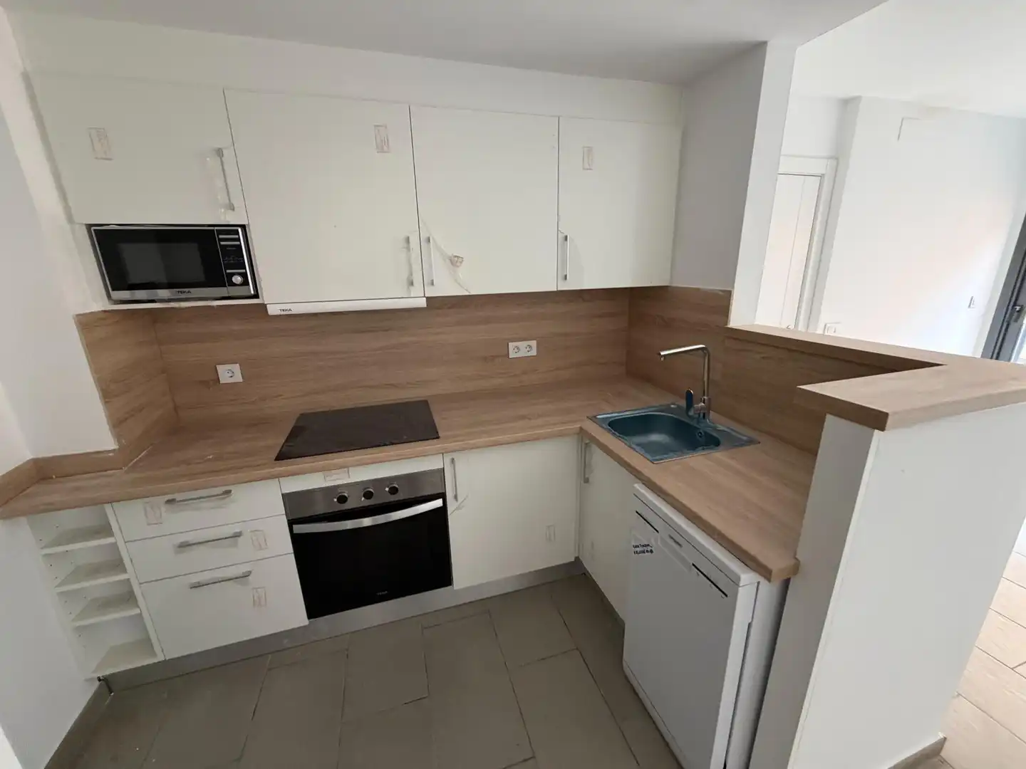 Cuina de Pis en venda en Lleida amb Aire condicionat, Calefacció i Moblat