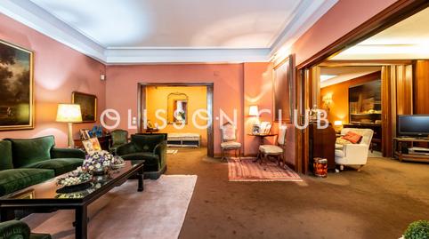 Photo 5 of Flat for sale in Almagro, Madrid