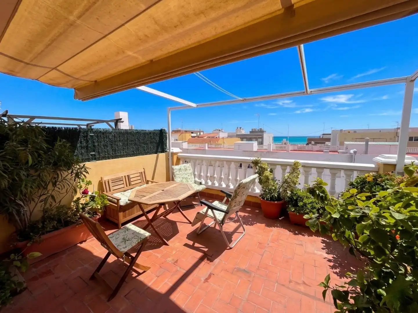 Apartment mit Garten zum Verkauf in Calle HERNAN CORTES