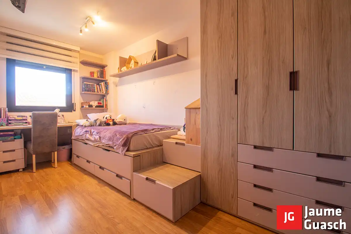 Schlafzimmer von Wohnung zum Verkauf in Torredembarra mit Klimaanlage, Heizung und Parkett