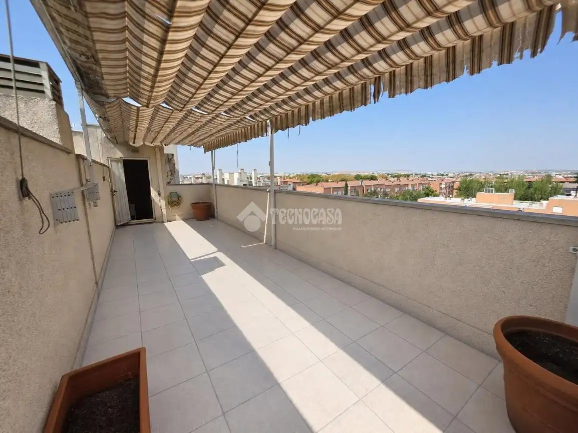 Terraza de Piso en venta en Pinto con Aire acondicionado, Terraza y Trastero