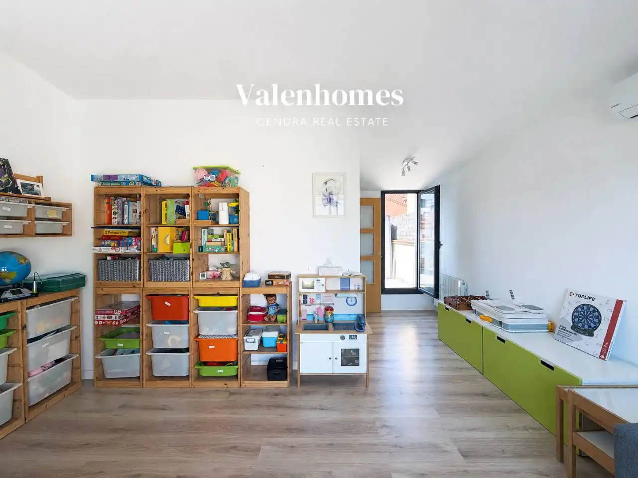 Sala d'estar de Casa o xalet en venda en Terrassa amb Aire condicionat, Calefacció i Terrassa