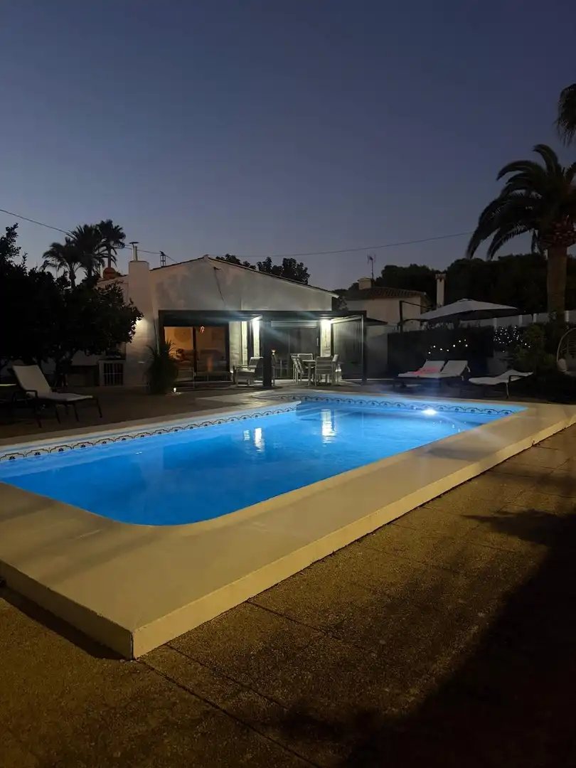 Detached house with pool for sale in Gargasindi - Garduix - Colina del Sol, imagen 7