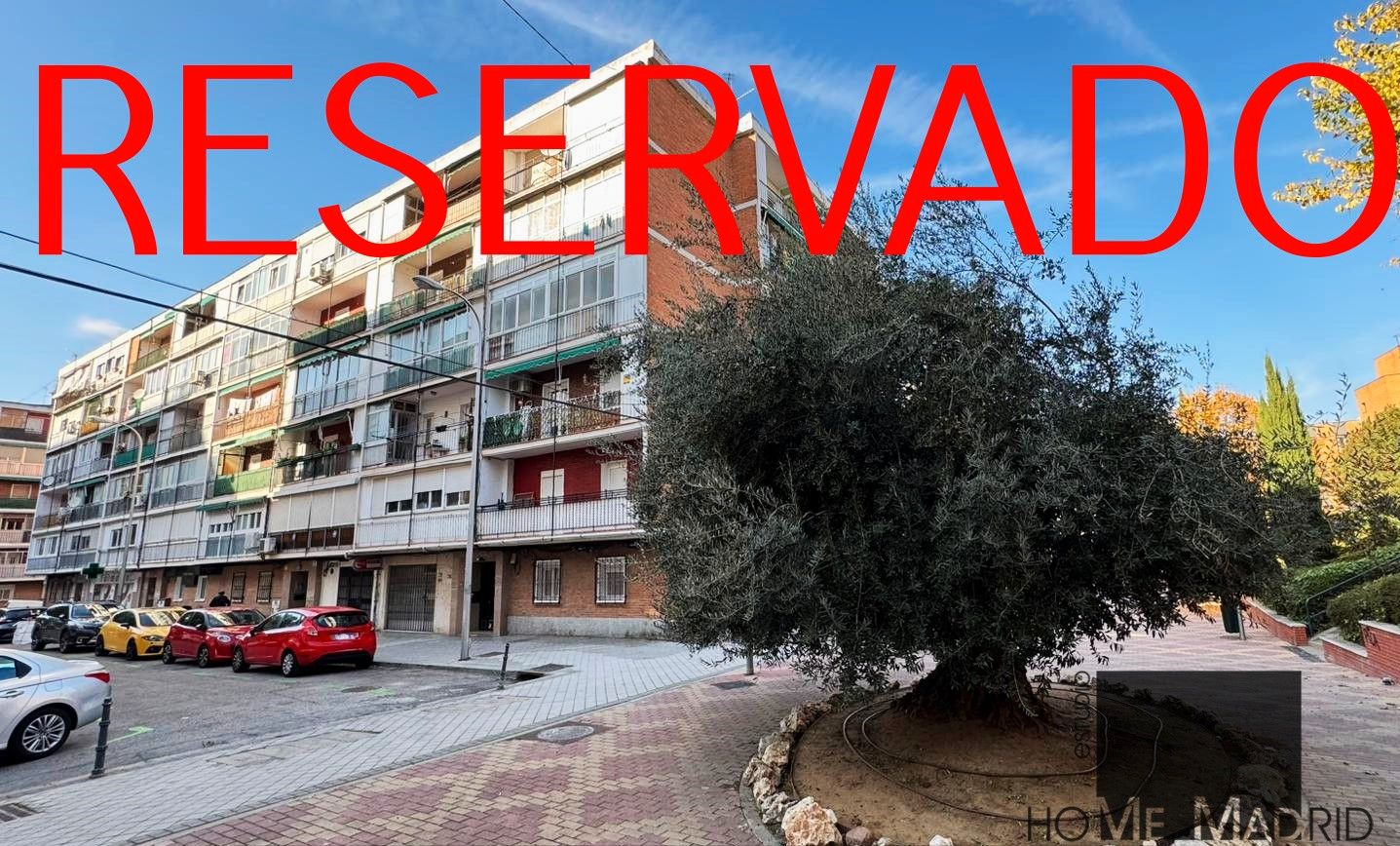 Exterior view of Flat for sale in  Madrid Capital  with Heating and Terrace