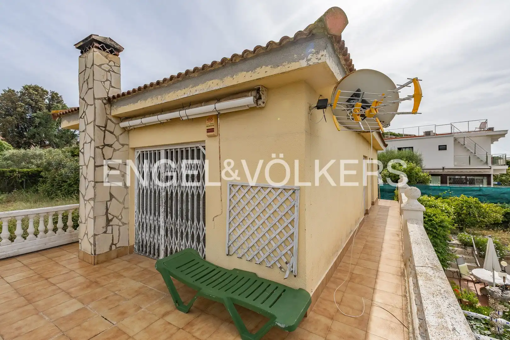 Exterior view of Houses for sale in Arenys de Mar  with Heating, Private garden and Terrace