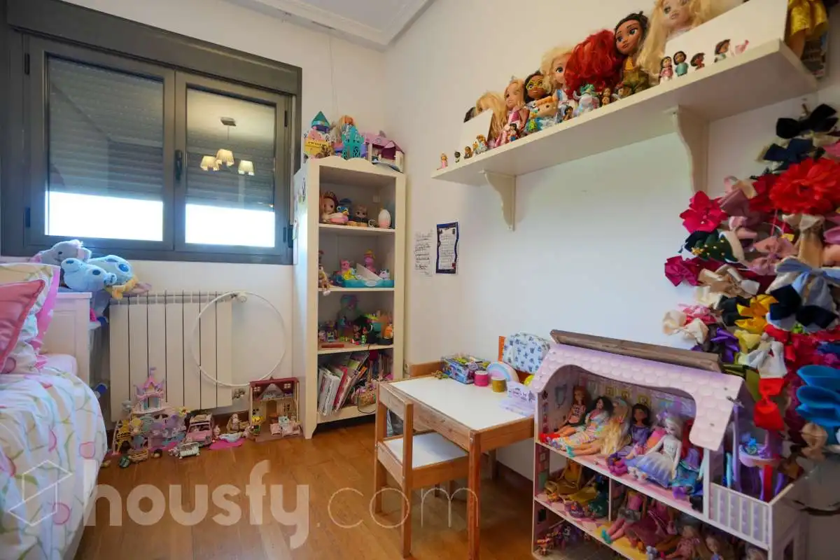 Piso en venta en Av. Isabel de Valois, Sanchinarro