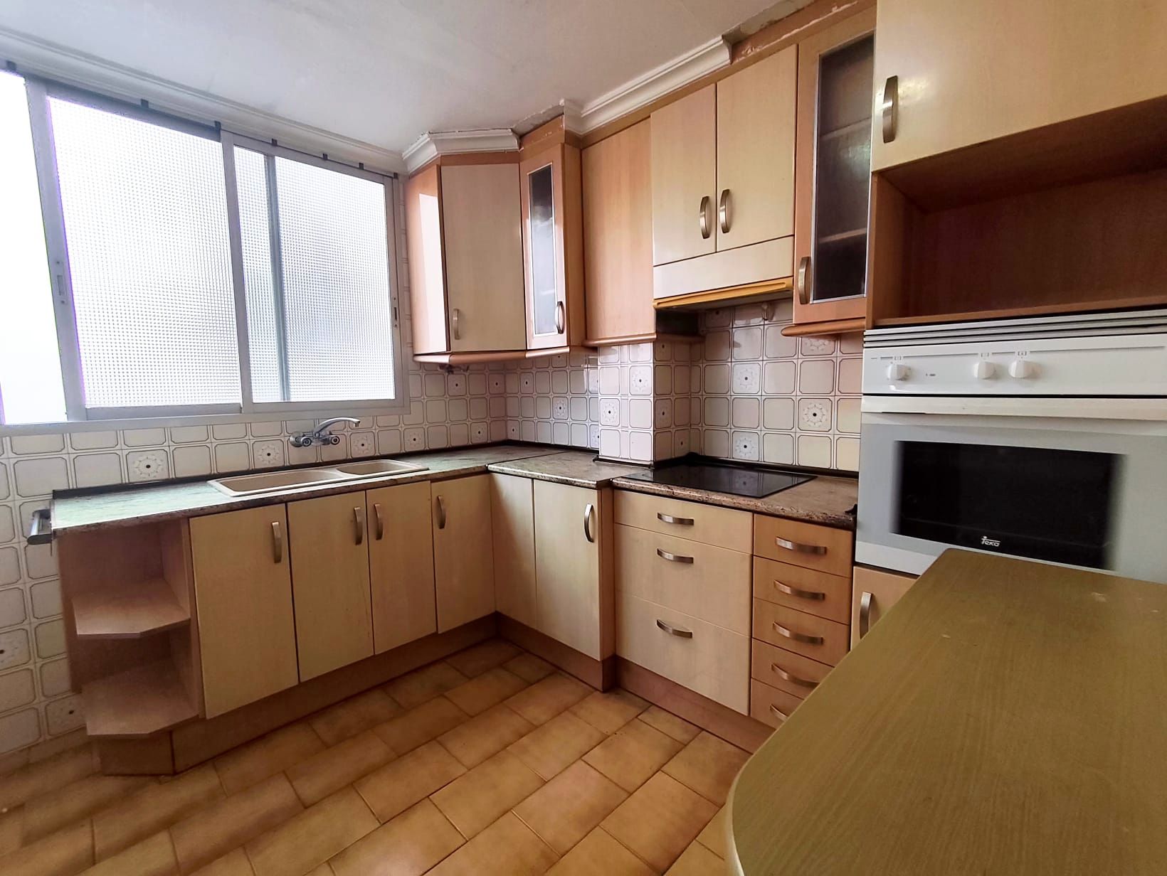 Cocina de Piso en venta en  Valencia Capital con Balcón