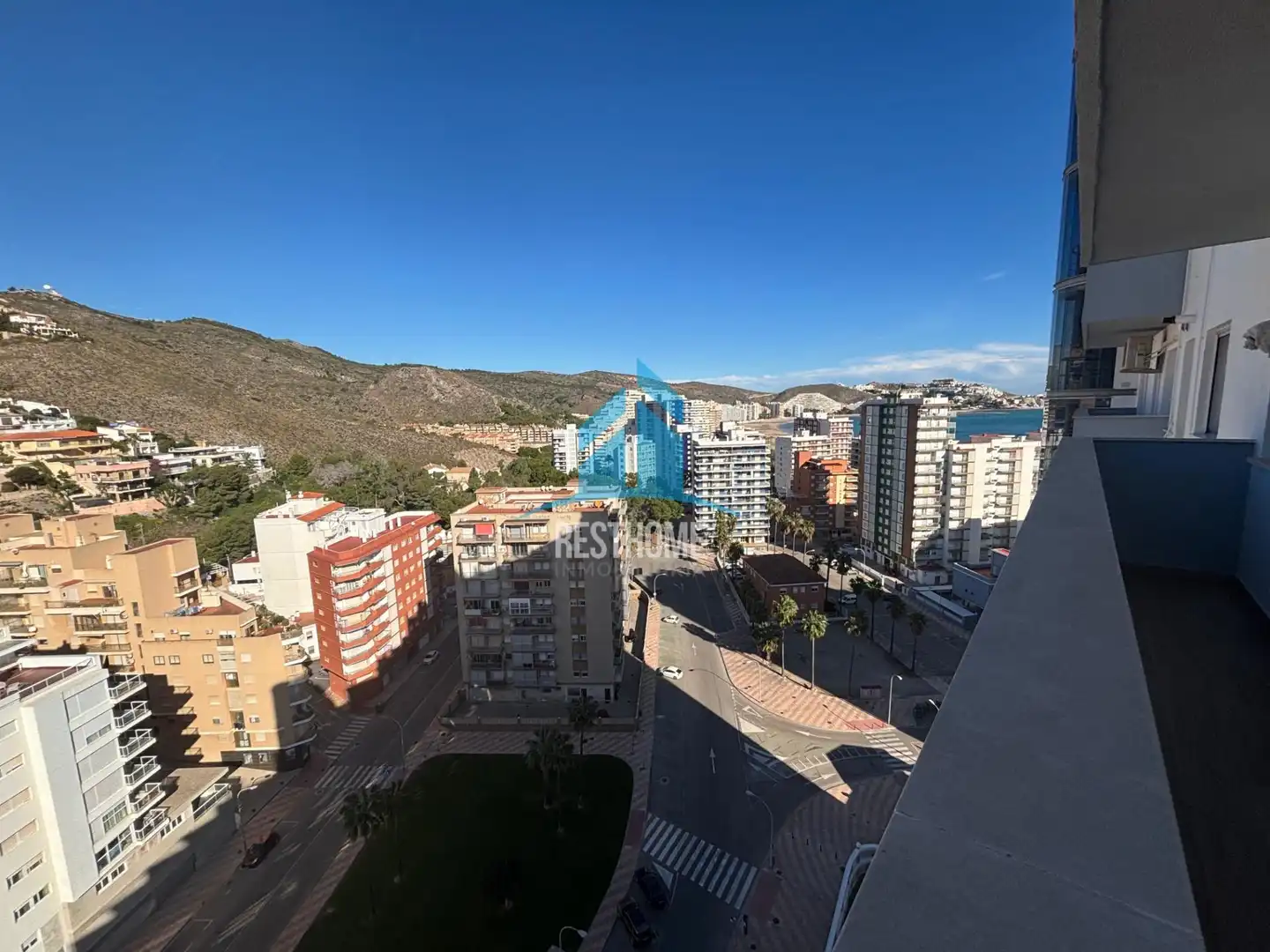 Vista exterior de Àtic en venda en Cullera amb Terrassa, Moblat i Piscina comunitària