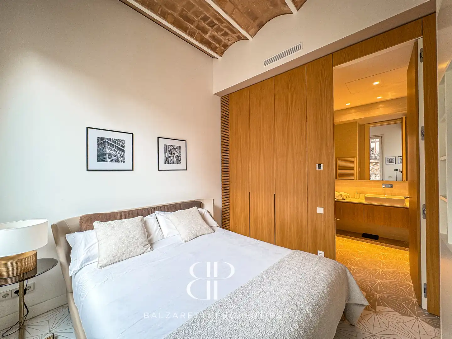 Schlafzimmer von Wohnung zur Miete in Barcelona mit Klimaanlage, Heizung und Möbliert