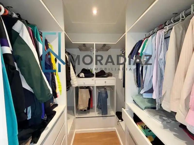 Casa adosada en venta en Don Benito con Aire acondicionado, Calefacción y Parquet