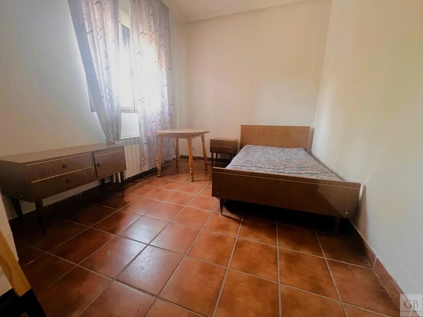 Dormitori de Casa o xalet en venda en Toledo amb Calefacció, Jardí privat i Terrassa