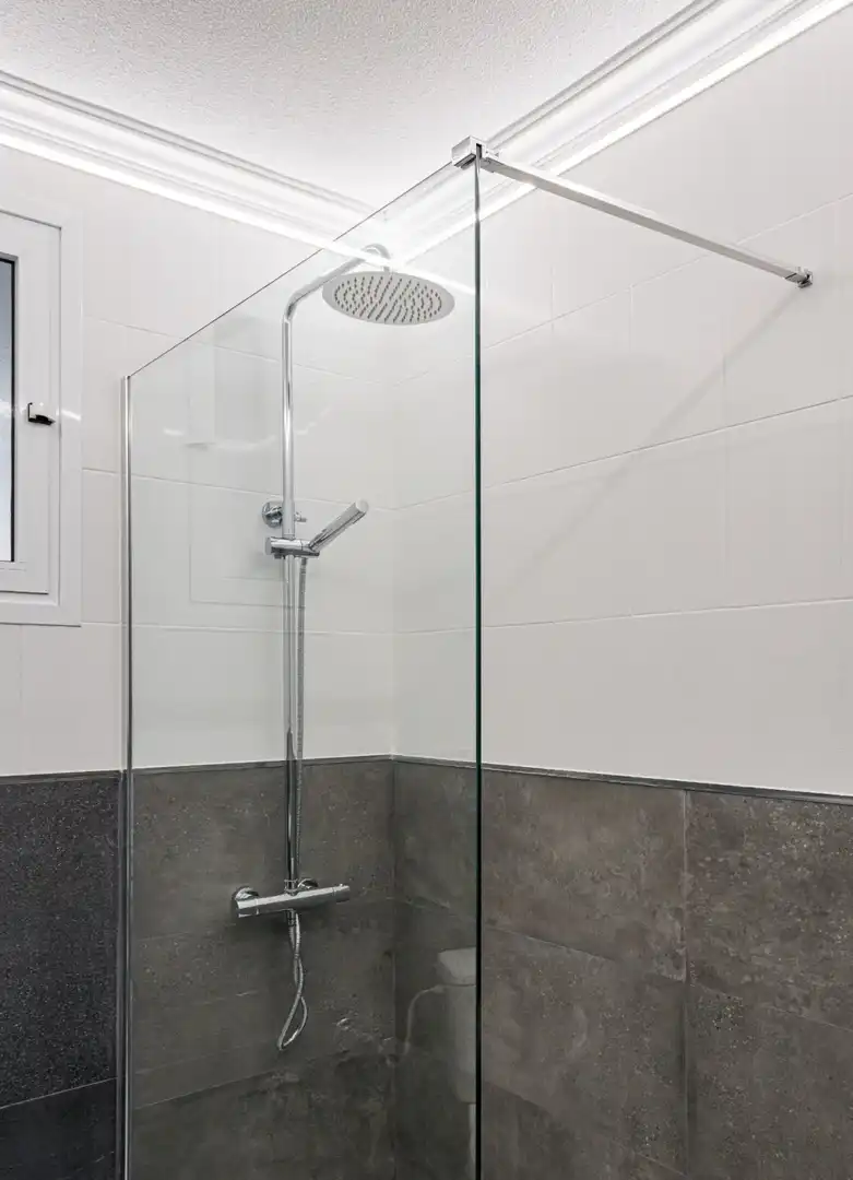 Bathroom of Flat for sale in Murcia  with Air Conditioner, Heating and Furnished