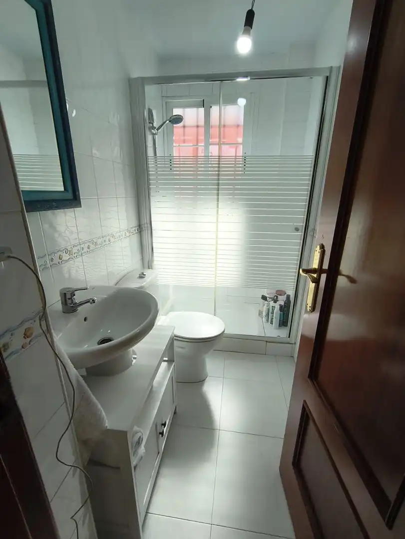 Baño de Casa adosada en venta en Maracena con Calefacción y Trastero