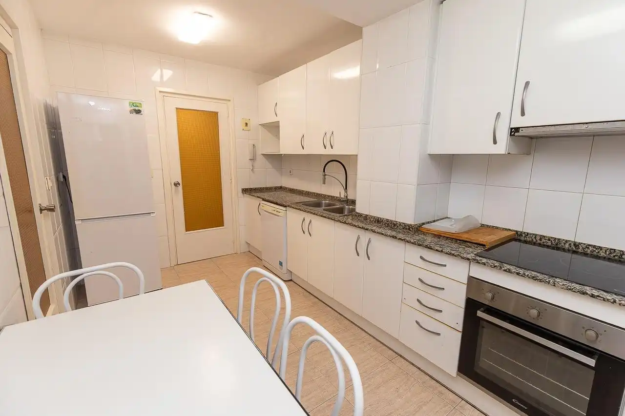 Cocina de Piso en venta en Tarragona con Calefacción, Parquet y Terraza