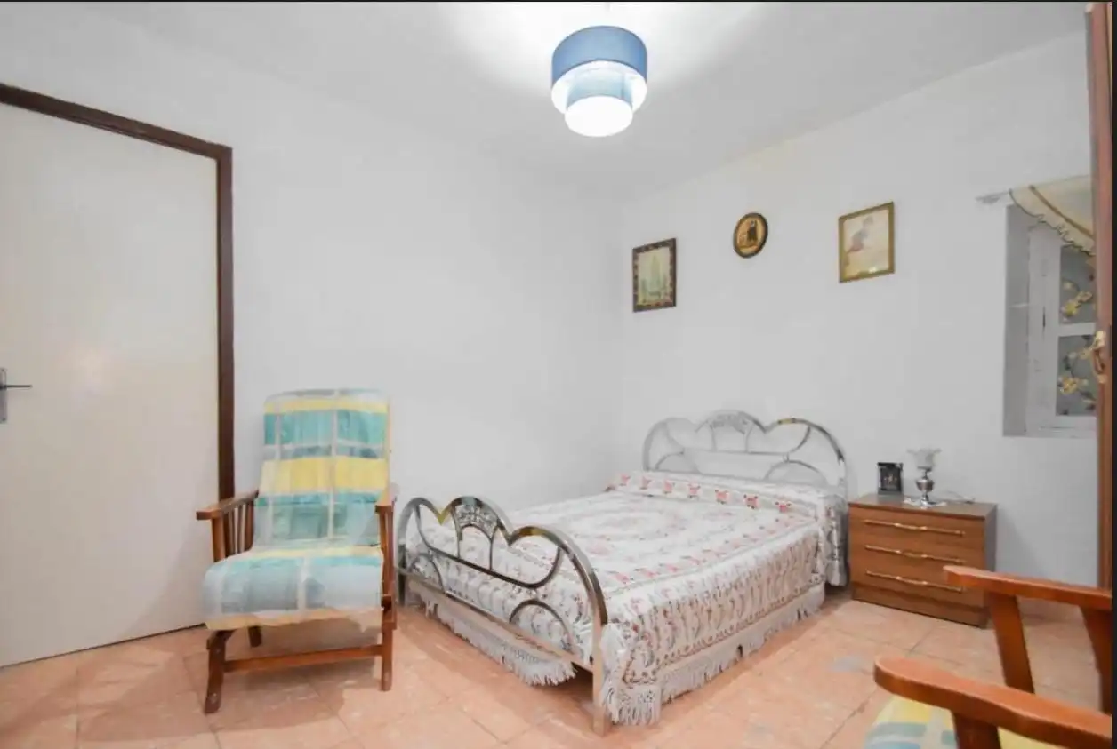 Dormitori de Casa o xalet en venda en Atarfe