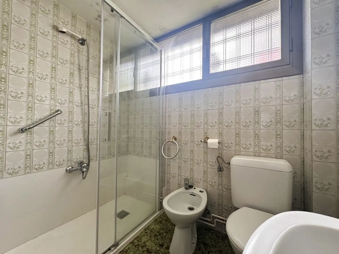 Baño de Piso en venta en Getxo  con Calefacción, Parquet y Terraza