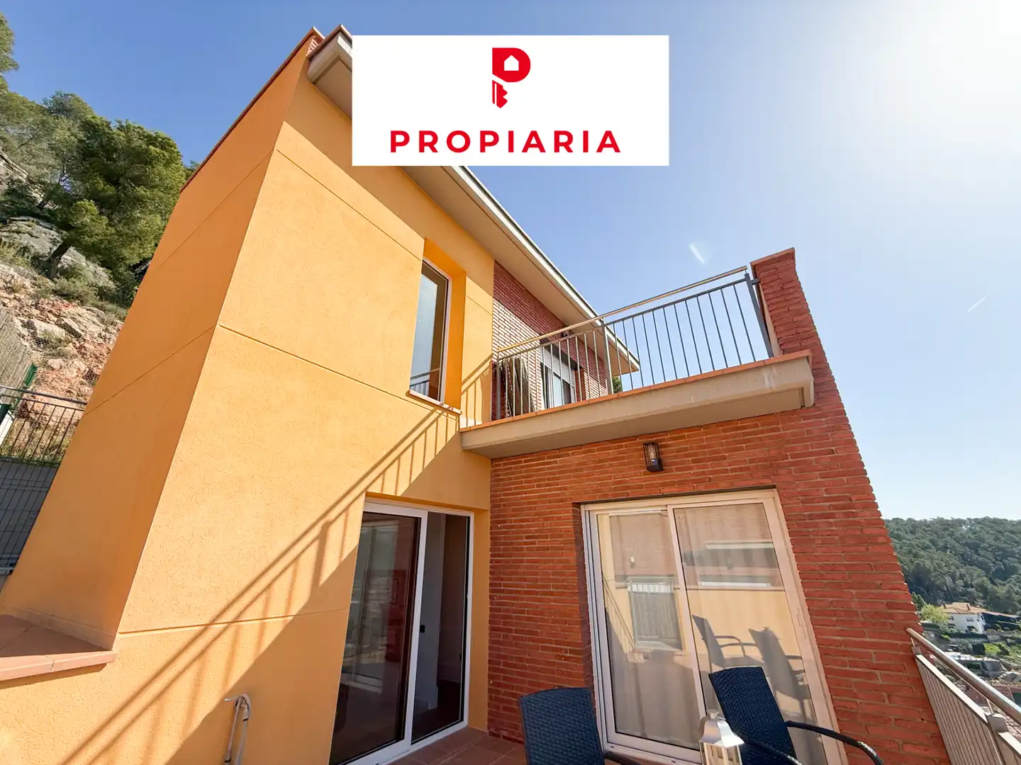 Vista exterior de Casa o chalet de alquiler en Vallirana con Aire acondicionado, Calefacción y Jardín privado