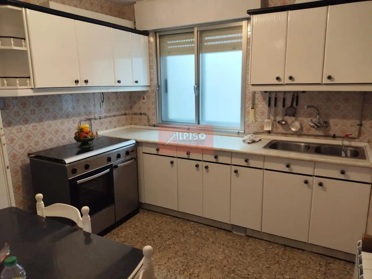 Kitchen of Flat for sale in Ourense Capital   with Heating, Storage room and Furnished