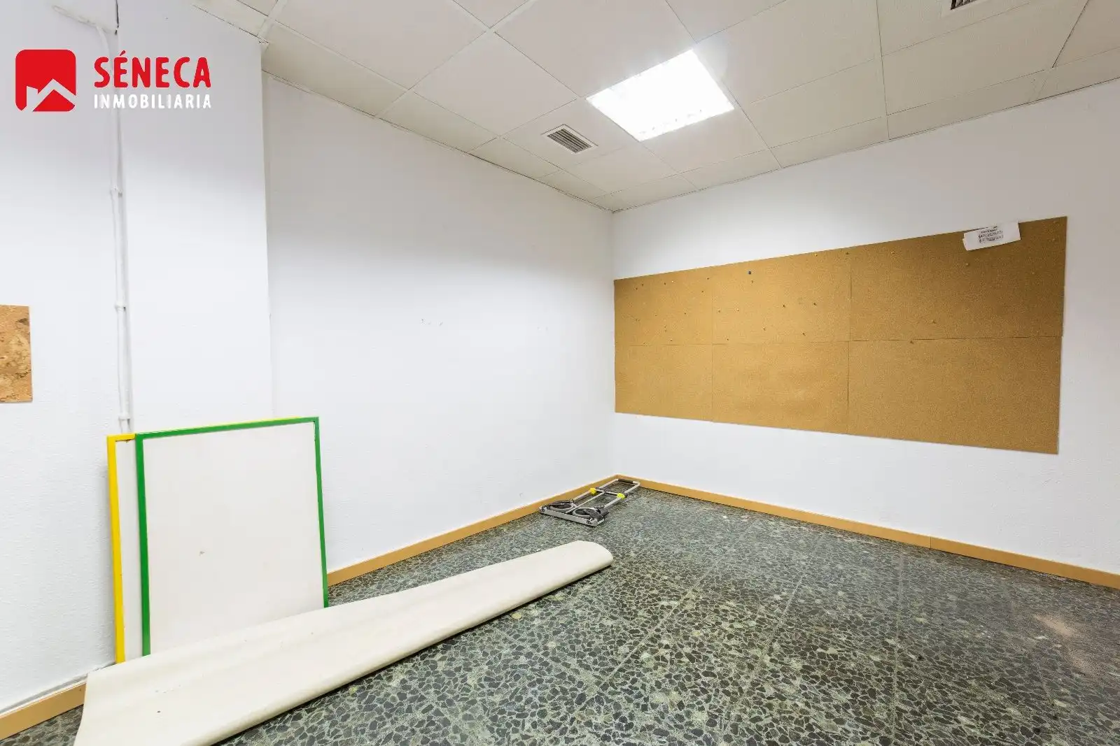 Business premises for sale in Alfaros, imagen 7