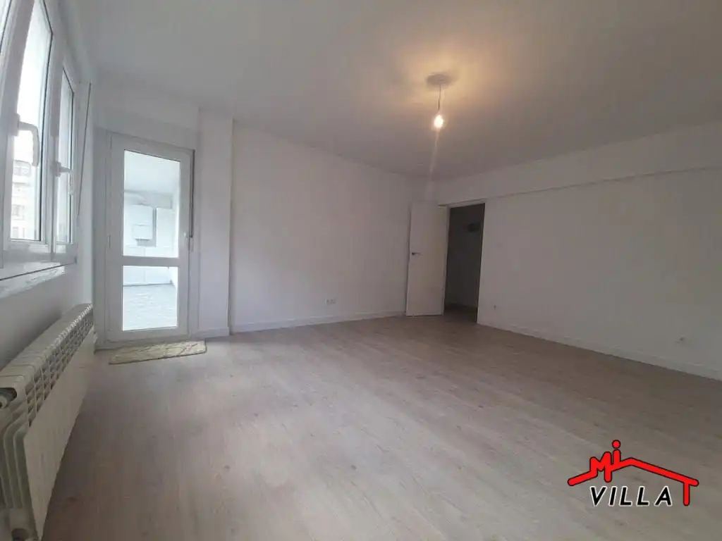 Sala de estar de Piso en venta en Ampuero con Calefacción y Terraza
