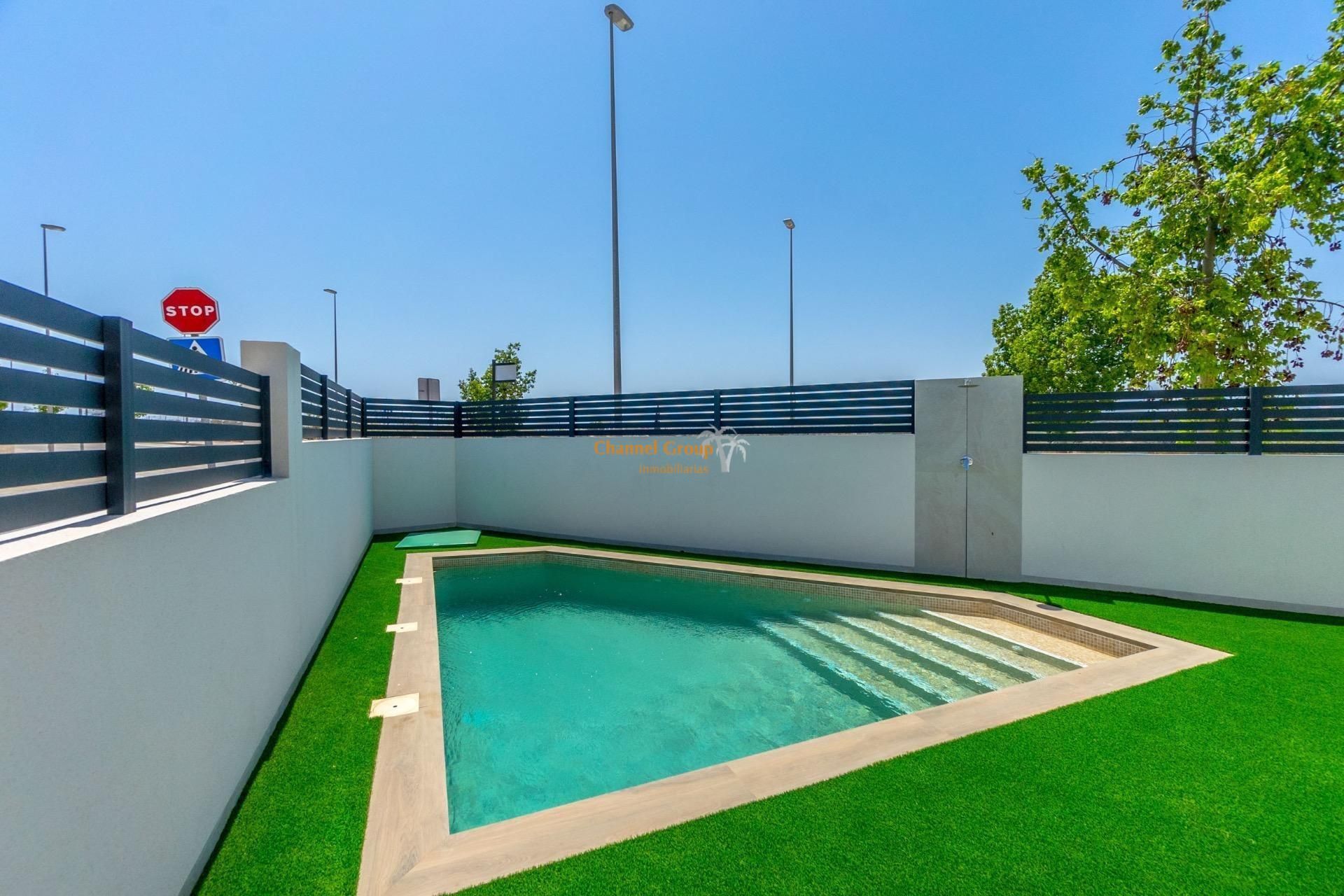 Swimming pool of Single-family semi-detached for sale in Las Palmas de Gran Canaria  with Air Conditioner, Terrace and Swimming Pool