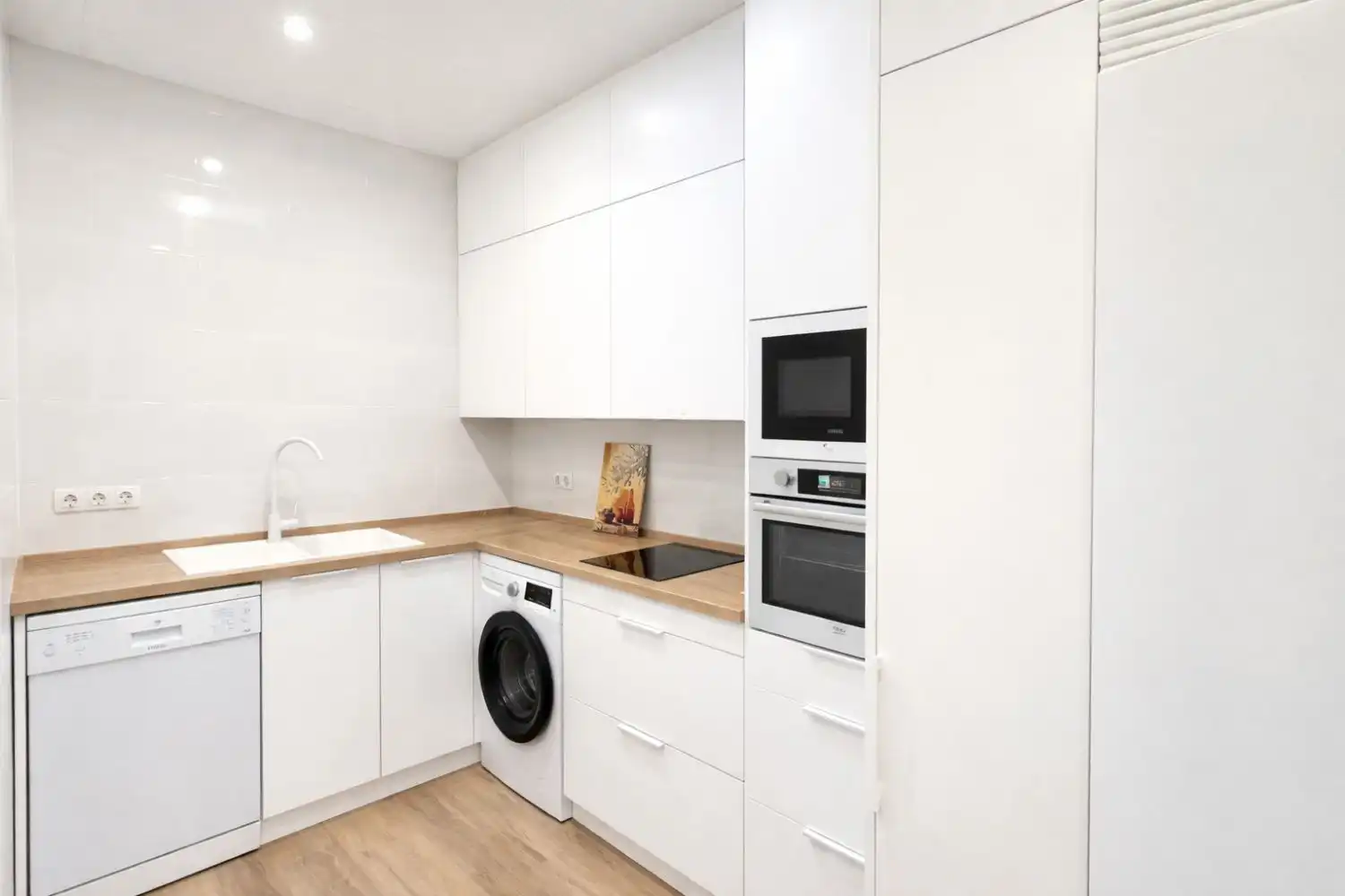 Cocina de Apartamento de alquiler en Lebrija con Aire acondicionado, Calefacción y Parquet