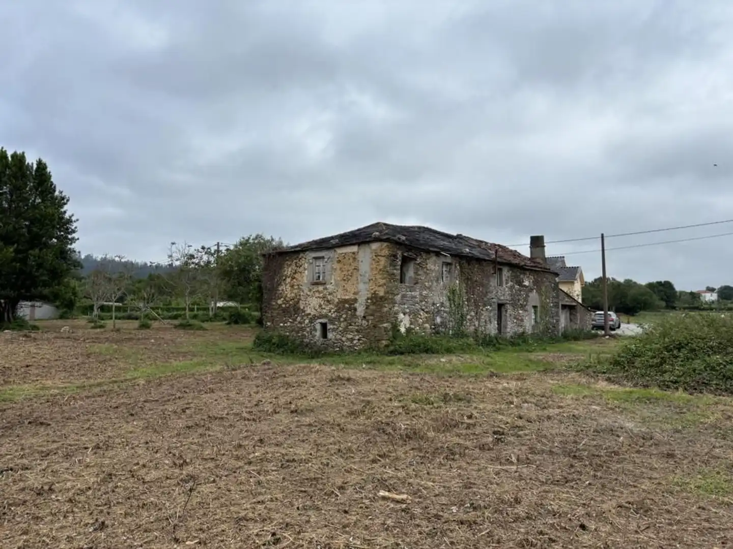 Vista exterior de Finca rústica en venda en Ortigueira amb Jardí privat
