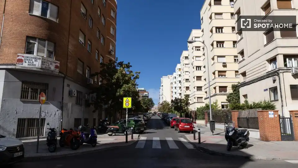 Appartamento con terrazza in affitto a Chamberí, imagen 18