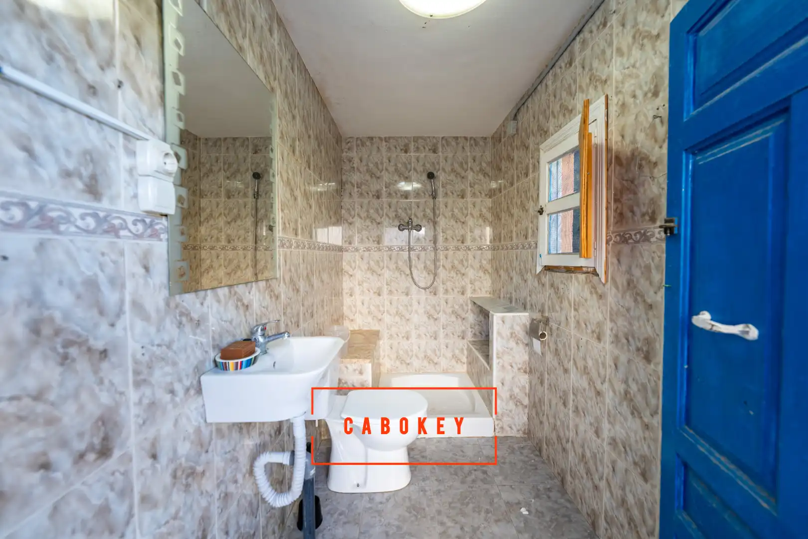 Bany de Casa o xalet en venda en Tabernas amb Aire condicionat, Calefacció i Jardí privat