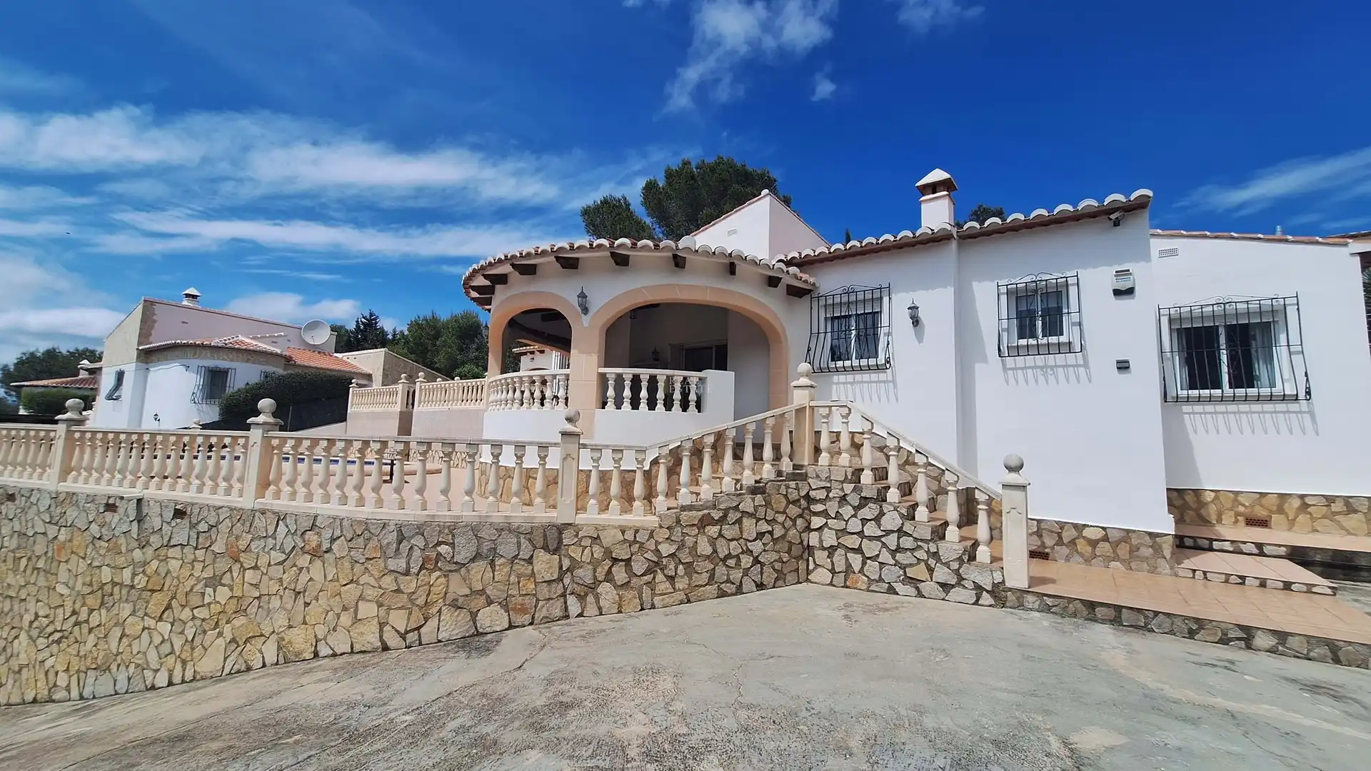 Vista exterior de Casa o xalet en venda en La Font d'en Carròs amb Aire condicionat, Calefacció i Terrassa