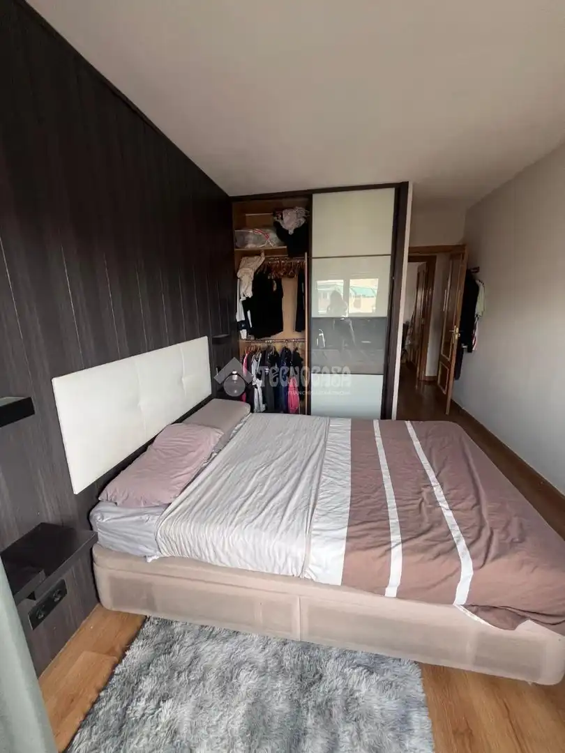 Schlafzimmer von Wohnung zum Verkauf in Madrid