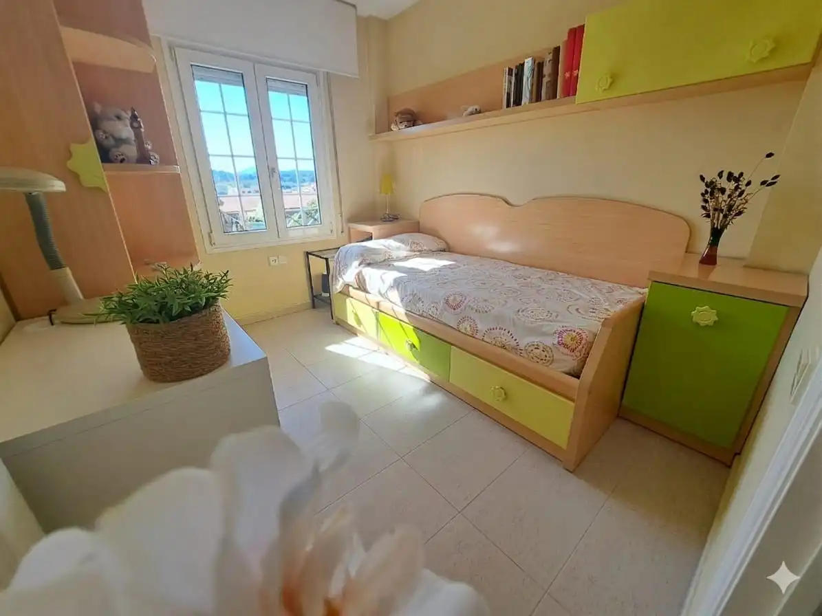 Schlafzimmer von Einfamilien-Reihenhaus zum Verkauf in Rubí mit Klimaanlage, Heizung und Terrasse