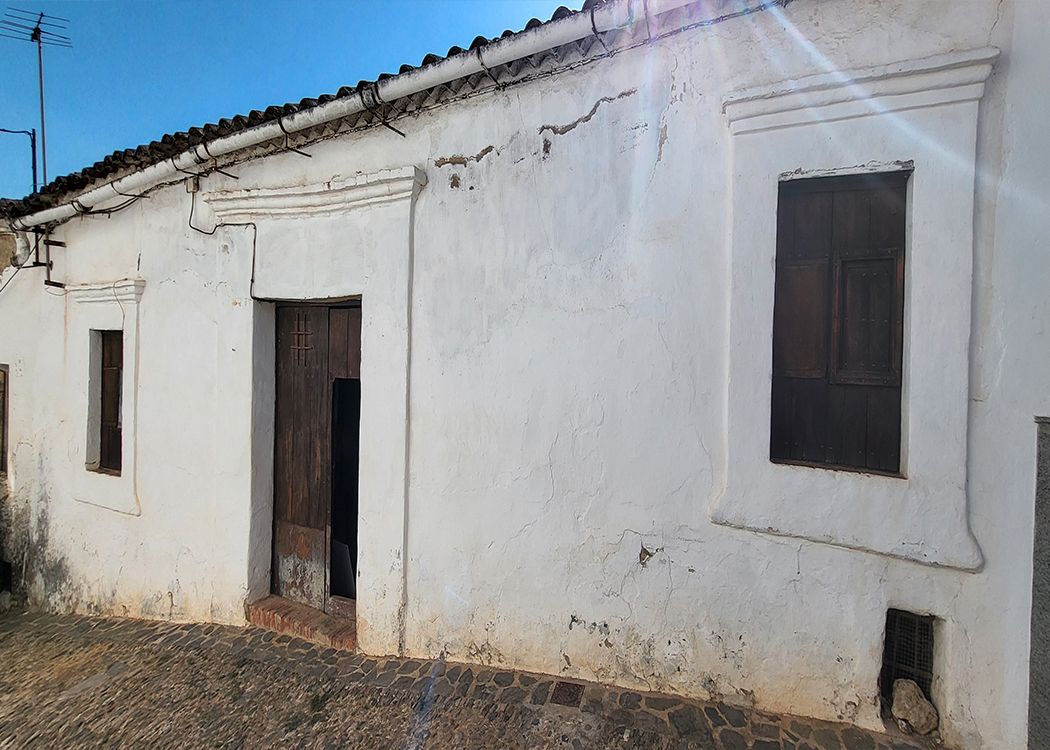 Exterior view of Single-family semi-detached for sale in Linares de la Sierra  with Private garden