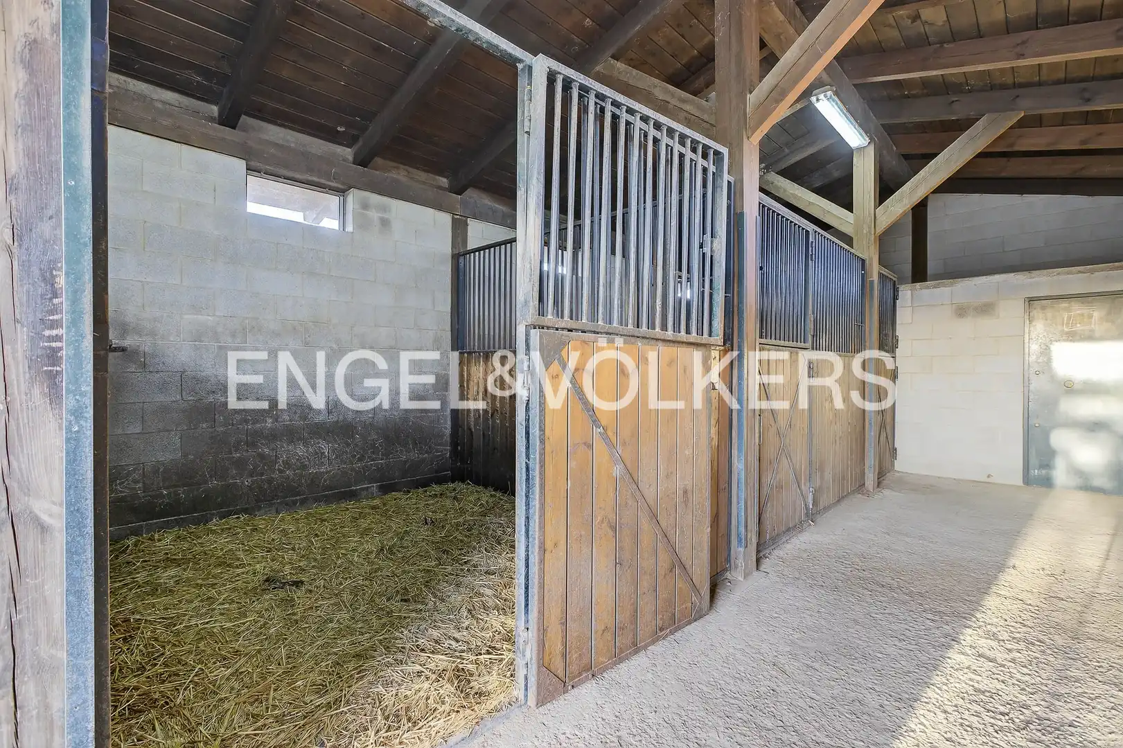 Finca rústica en venta en La Puebla del Río con Aire acondicionado, Calefacción y Jardín privado