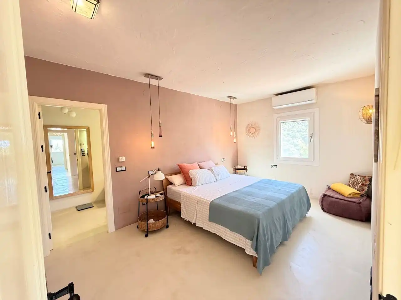 Dormitori de Casa o xalet en venda en Frigiliana amb Aire condicionat, Calefacció i Jardí privat