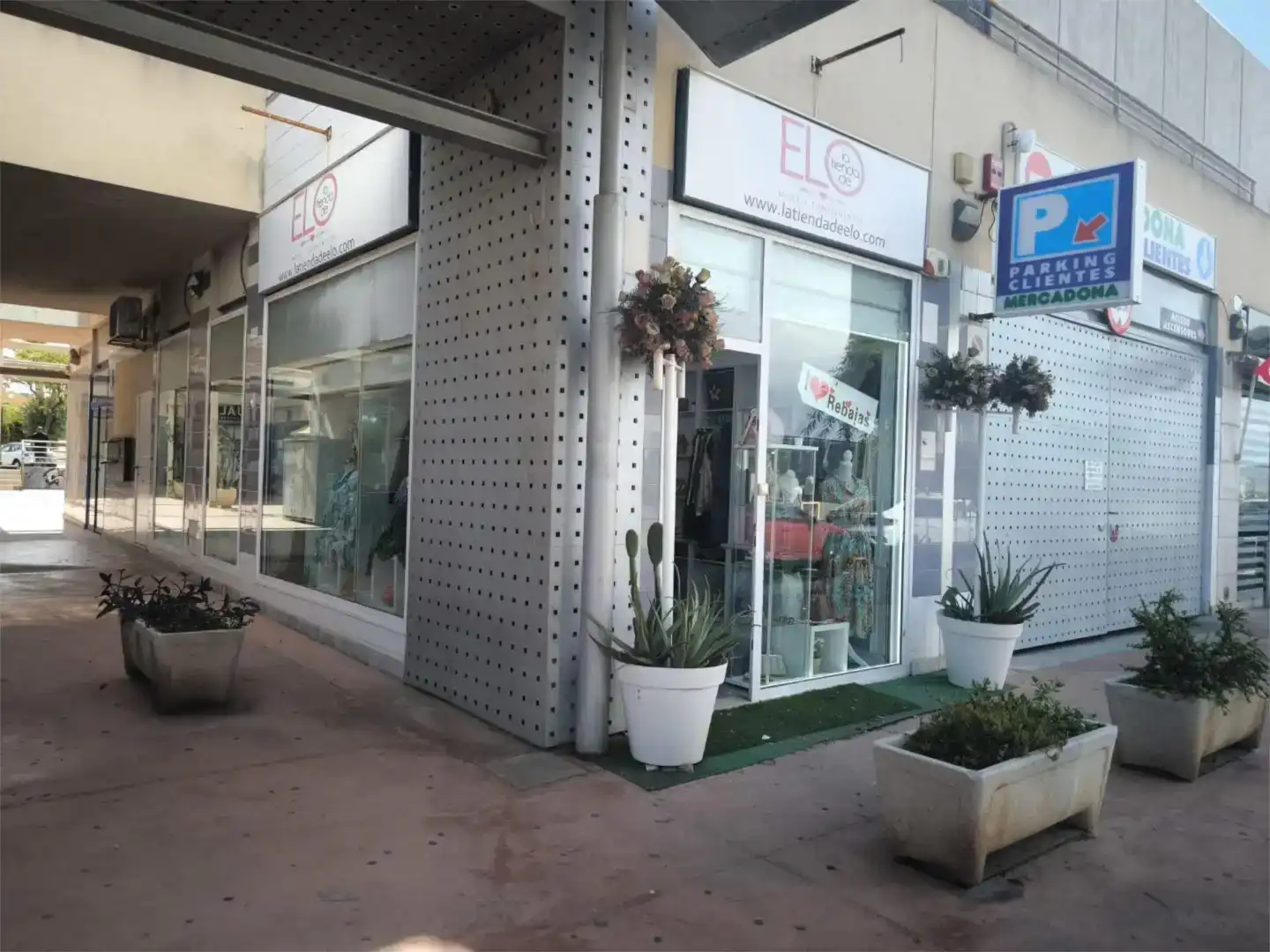 Local de lloguer en Cartagena amb Aire condicionat