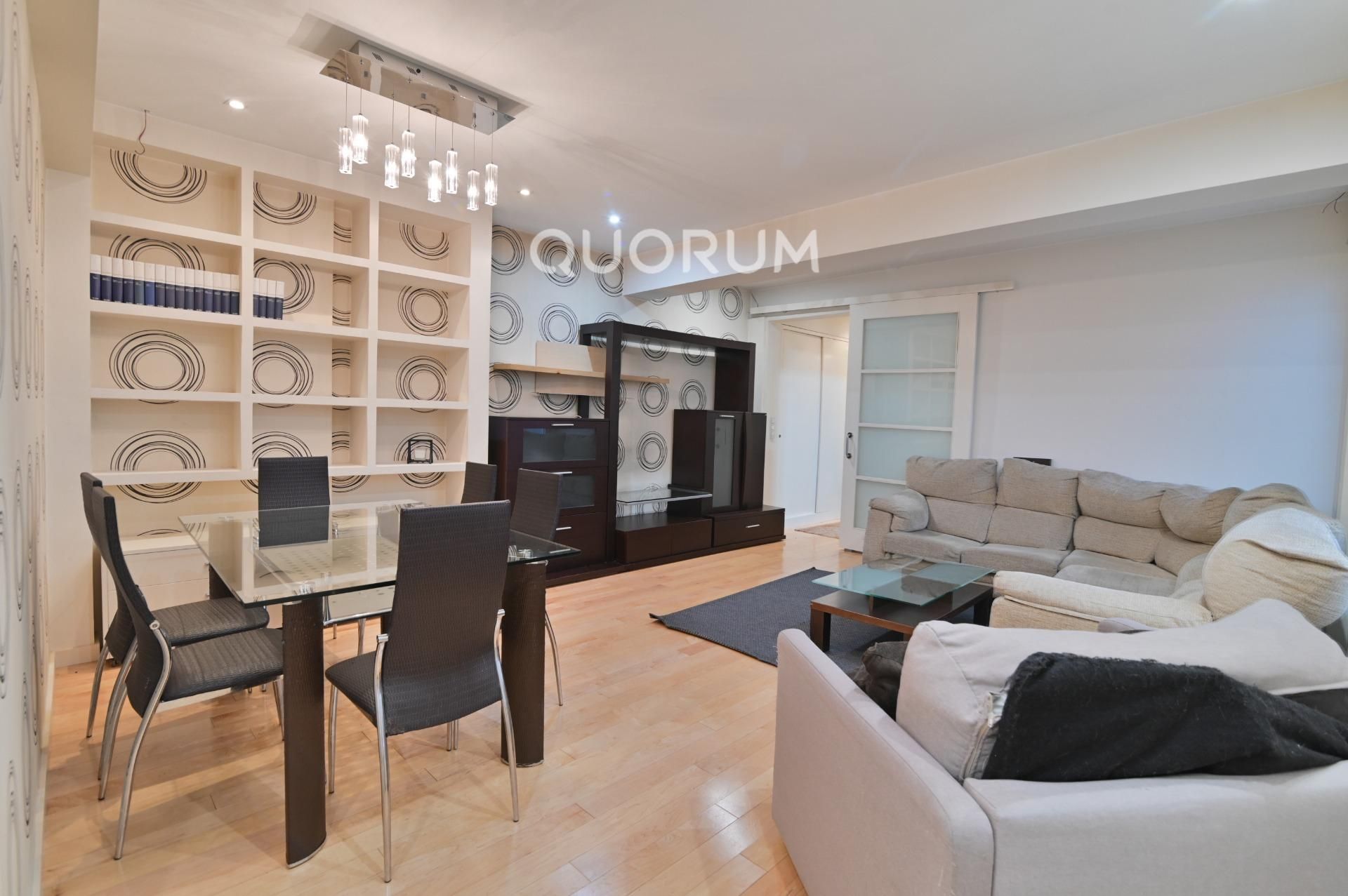 Wohnzimmer von Wohnung zum Verkauf in Bilbao  mit Heizung