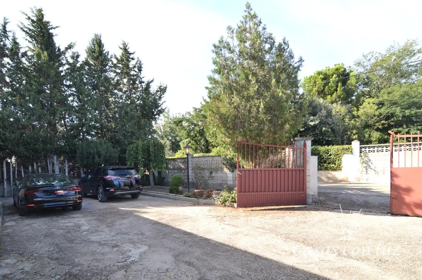 Jardí de Casa adosada en venda en Zaragoza amb Jardí privat, Traster i Piscina