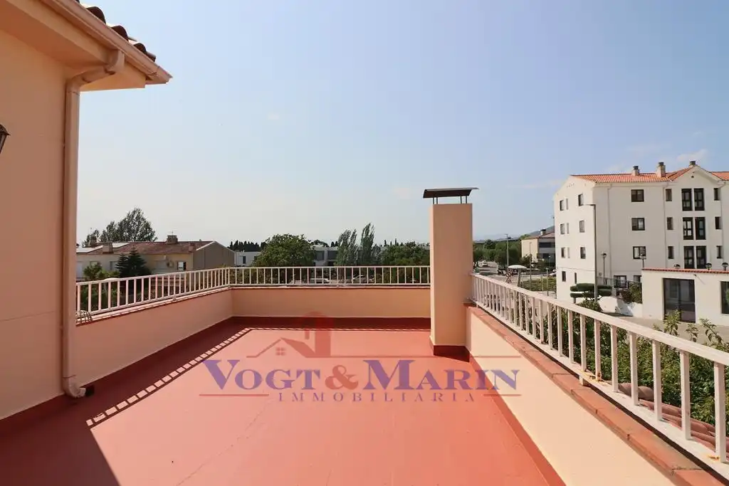 Doppelhaushälfte mit Terrasse zum Verkauf in Carrer de Pere III, imagen 40