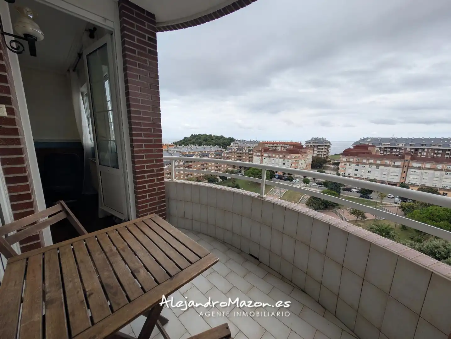 Balcony of Flat for rent in Castro-Urdiales  with Heating, Terrace and Swimming Pool