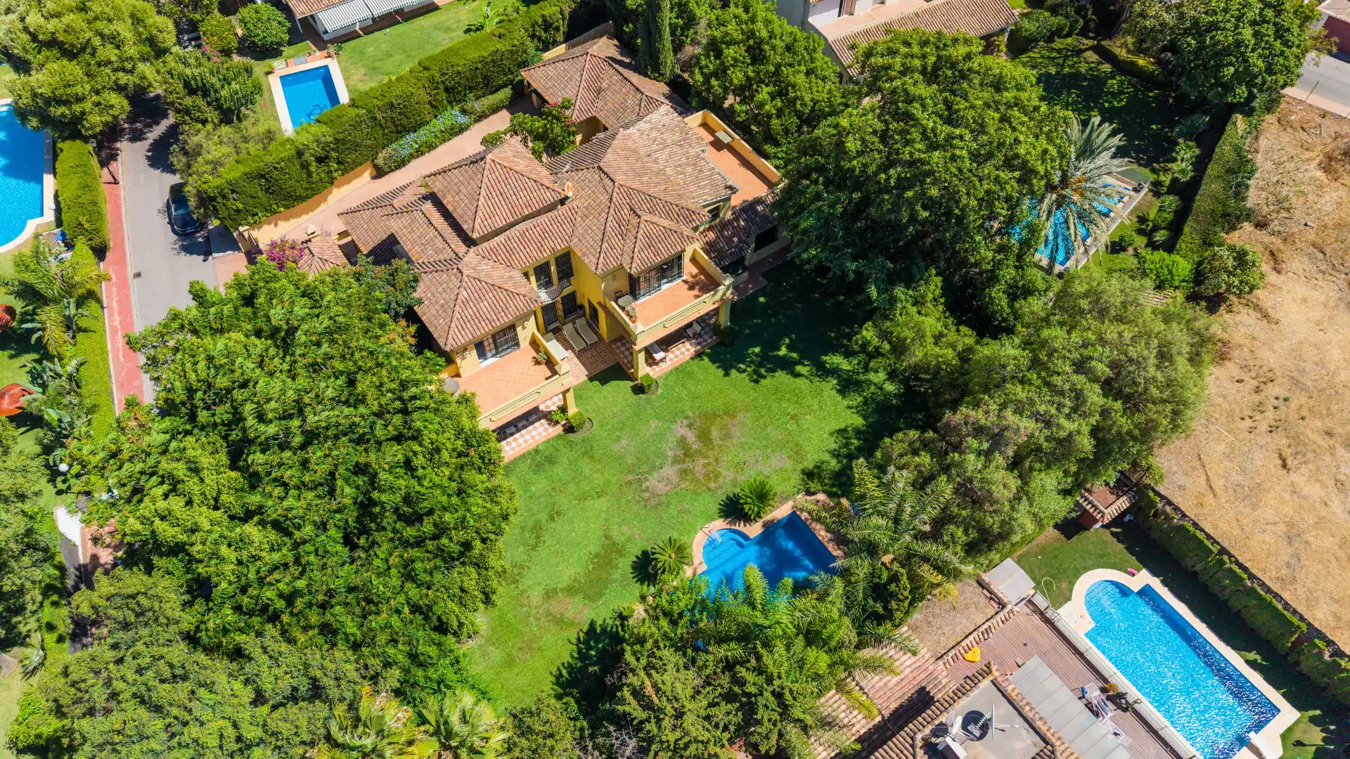 Jardí de Casa o xalet en venda en Marbella amb Aire condicionat, Jardí privat i Terrassa