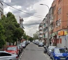 Flat for sale in Calle PEIRONCELY, Entrevías