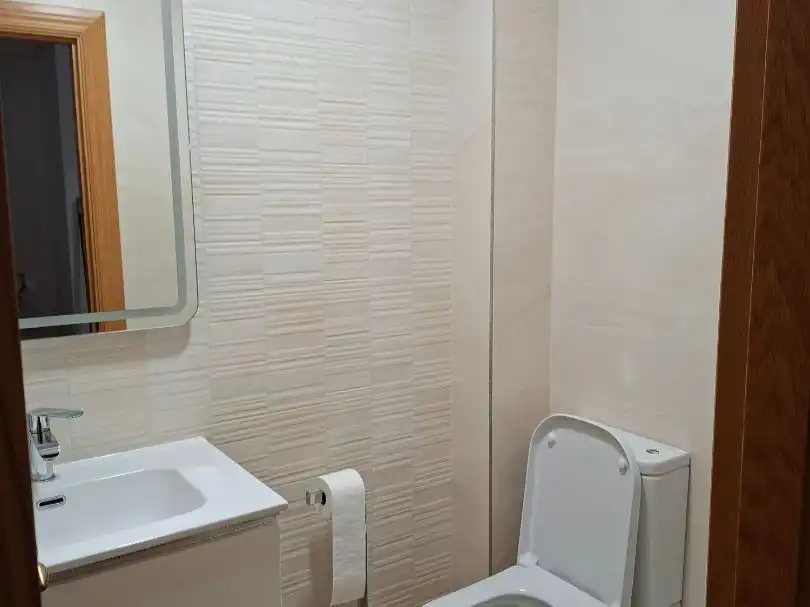 Baño de Piso en venta en Benavente con Terraza y Balcón