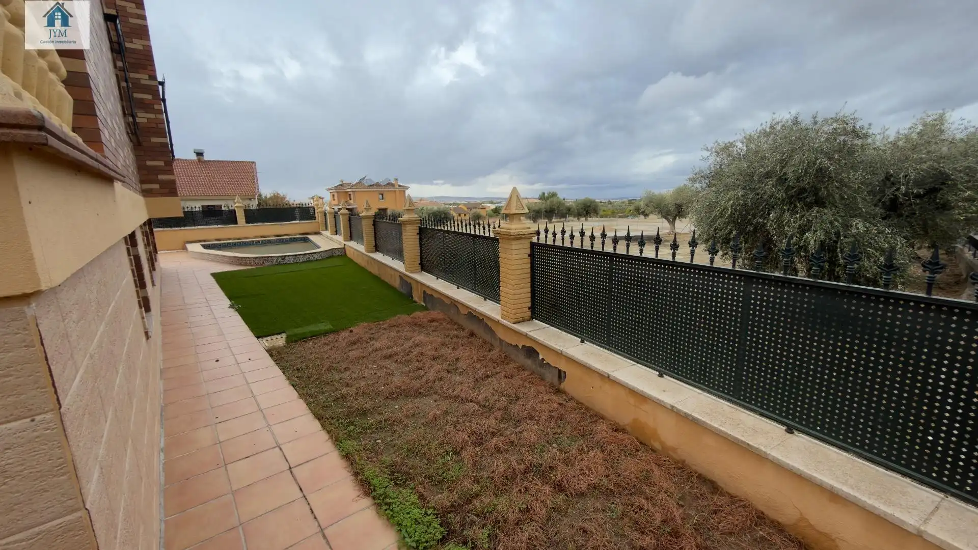 Jardín de Casa o chalet en venta en Cájar con Aire acondicionado, Calefacción y Jardín privado