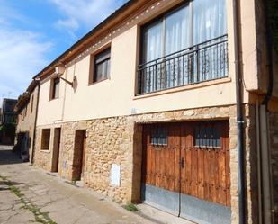 Vista exterior de Casa adosada en venda en Forallac amb Terrassa