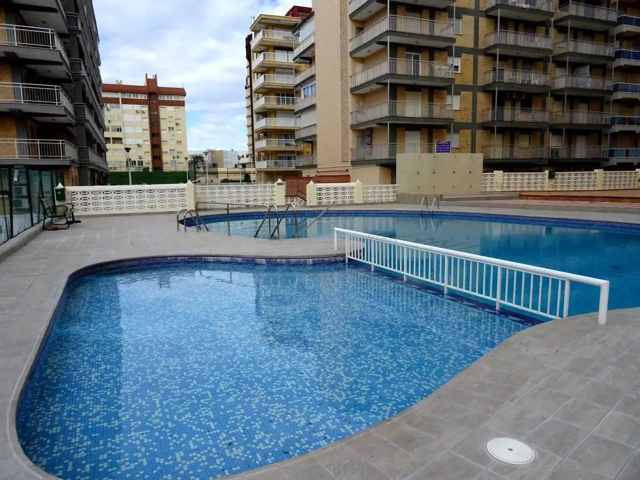Apartament amb piscina de lloguer a Passeig maritim neptu, imagen 16