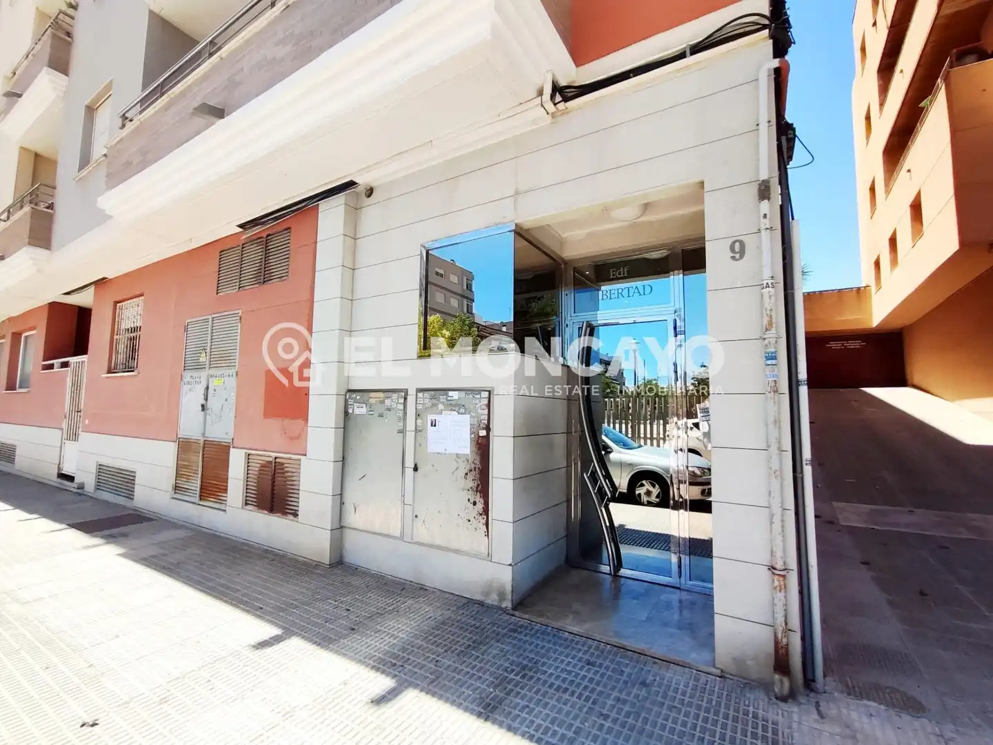 Vista exterior de Apartament en venda en Almoradí amb Aire condicionat, Calefacció i Terrassa