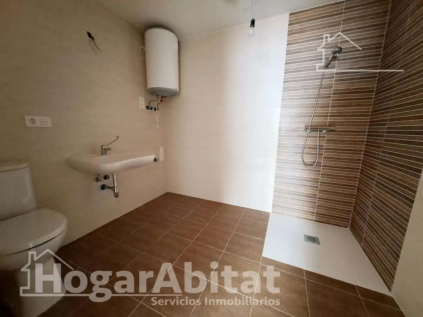 Bathroom of Flat for sale in Oropesa del Mar / Orpesa  with Heating, Terrace and Storage room