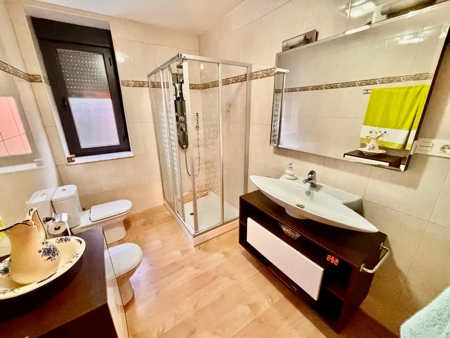 Baño de Casa o chalet en venta en Turcia con Calefacción, Parquet y Terraza